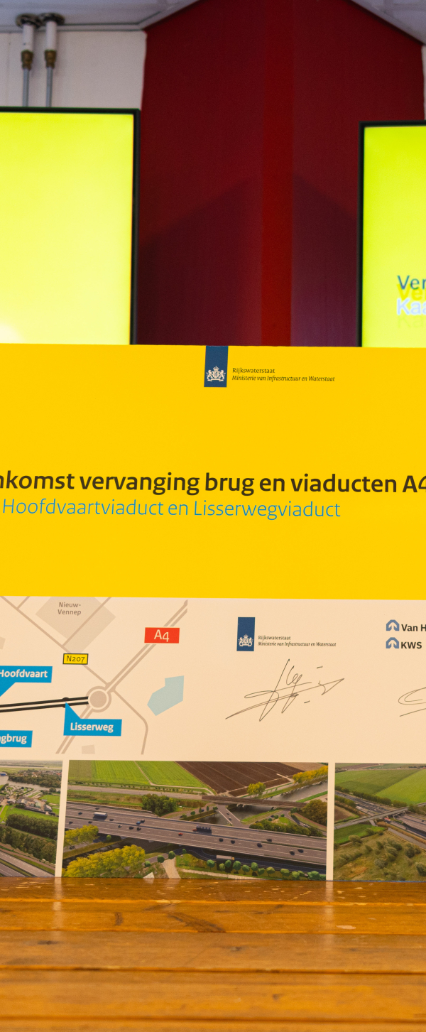 A44 ondertekening