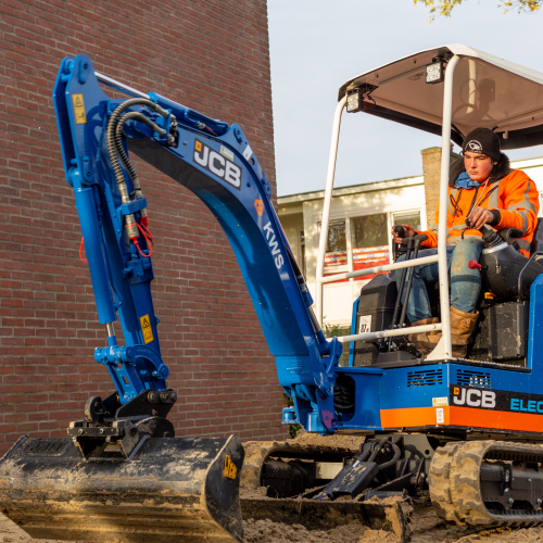 20191114 Electrische minikraan Amsterdam 001-001.jpg