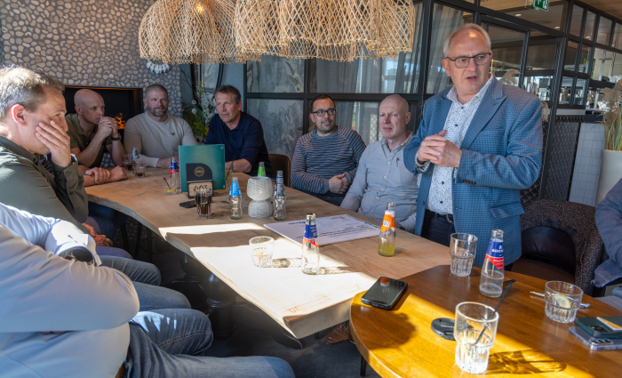 20260414 Ondertekening ROK Hoorn (1 van 5).jpg