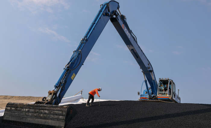 Texel verwerken OSA waterbouw asfalt verkleind.jpg