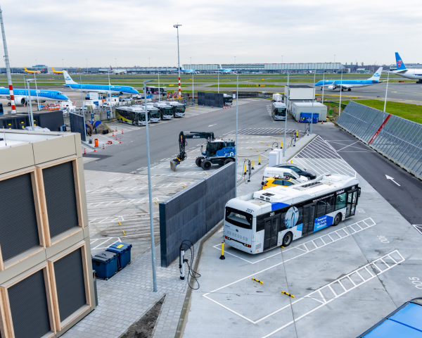 Tenderplein Schiphol 2.png