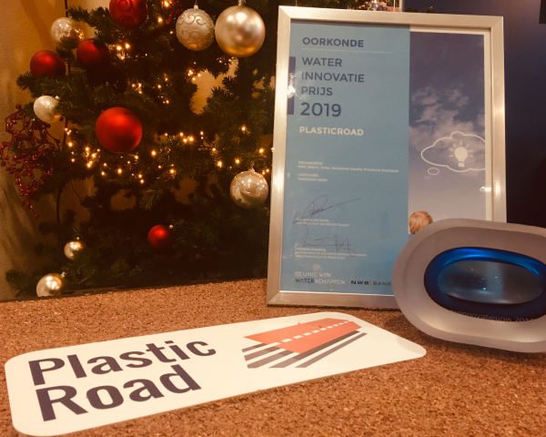 Waterinnovatieprijs PlasticRoad 2019 1.jpg