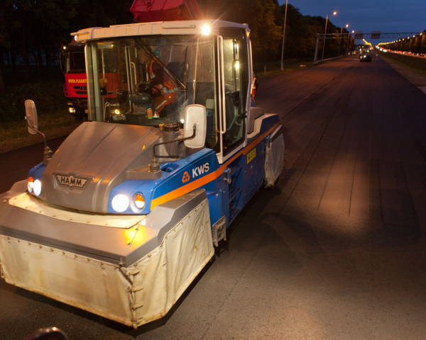 20130608 A7 VOC asfalteren en voegen   114.jpg